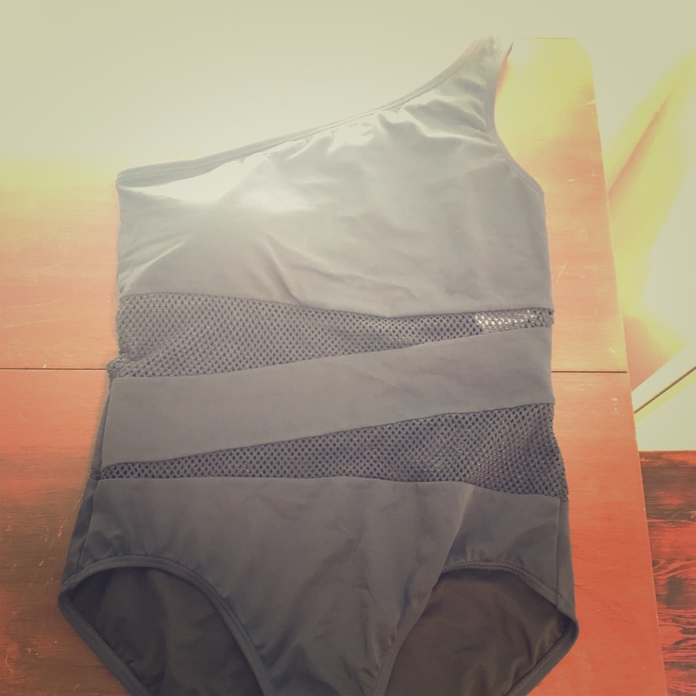 Never been worn, navy one piece bathing suit!